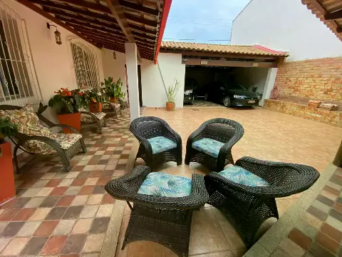 Casa no Belvedere com área gourmet e localização segura