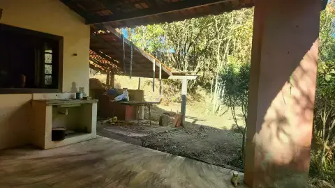 Vendo chácara em Itaúna em excelente localização! — 3.000 m2 no Fundão