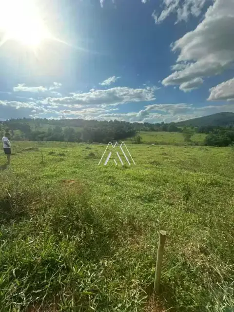Vendo chácara com 1.000m2 no Angicos
