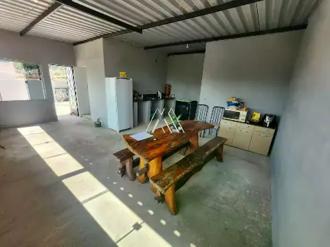 Imóvel para Venda - Leonane - Casa 3 quartos com suíte e cobertura