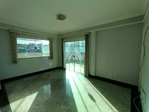 Imóvel para Venda - Cerqueira Lima - Itaúna MG — Casa 4 quartos, 242 m2