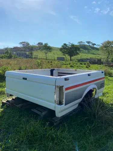 Caçamba F1000 93 a 98