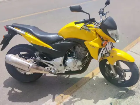 Vendo CB 300 R 2013