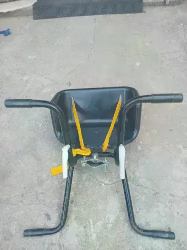 Cadeirinha infantil para bicicleta usada Zap 37 9 *