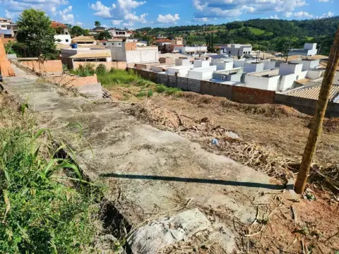 Lote 300 m2 bairro novo São bento