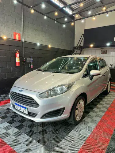 Ford Fiesta 1.5 16V Flex Mec. 5P 2014