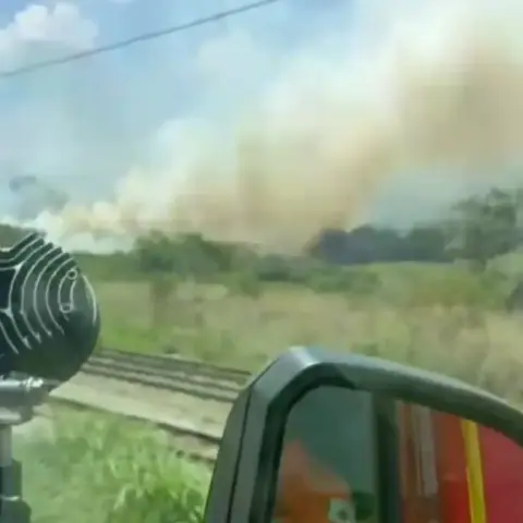Incêndio consome 20 hectares no bairro Santanense