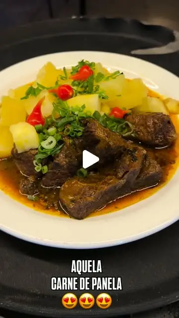 Carne de Panela com Mandioca – 81 Storys