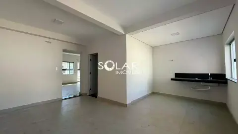 Sala Comercial 63 m2 na Avenida Jove Soares — Graças