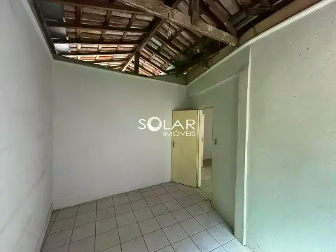 Casa para aluguel no bairro VILA TAVARES, em Itaúna