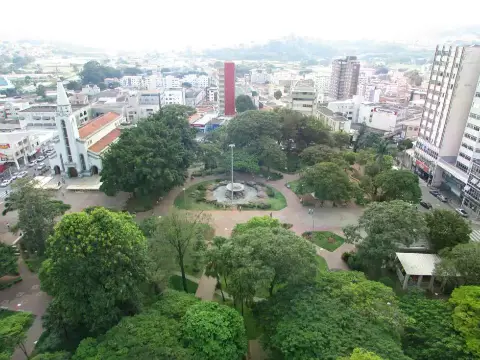 Itaúna tem menos eleitores em 2026; maioria do eleitorado é de mulheres