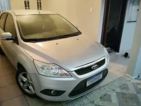 Ford Focus 1.6 S/se/se Plus Flex 8v/16v 5P 2013