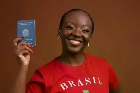 Ana Elisa se torna a deputada federal mais jovem eleita por Minas
