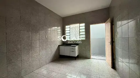 Casa 2 quartos para aluguel na Lourdes