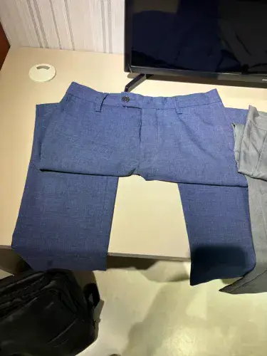 kit 2 calças alfaiataria 38 azul e cinza