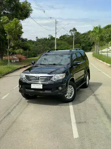 Toyota Hilux SW4 SR 4X2 2.7/ 2.7 Flex 16V Aut. 2015