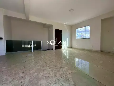 Apartamento 3 quartos, 153 m2 à venda no Centro