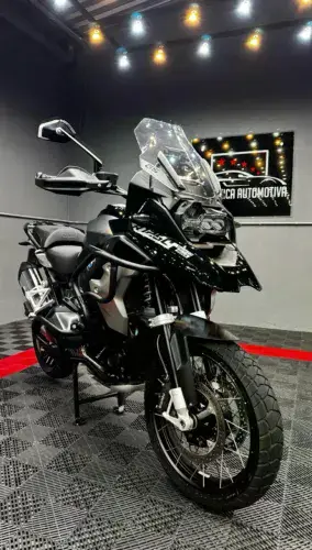 Gs 1250 Triple Black Premium