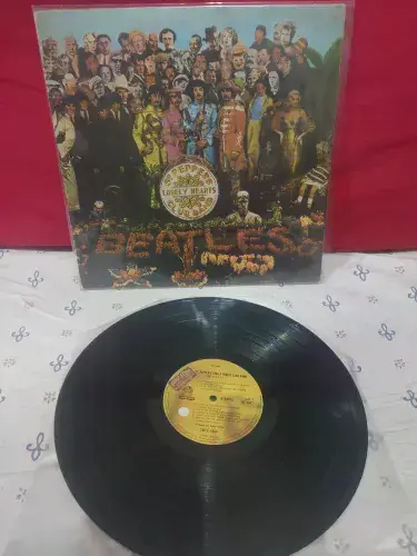 Lp The Beatles: Sgt Pepper's Lonely Hearts Club Band. (Usado)