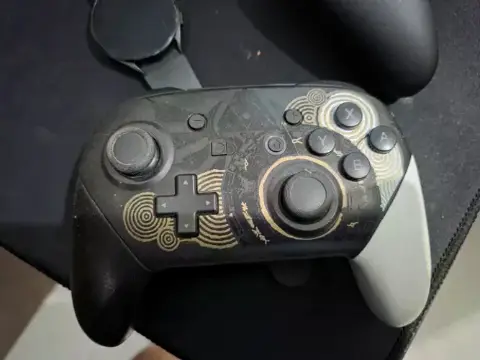 Pro Controller Nintendo Switch Edição Limitada Zelda Tears of the Kingdom