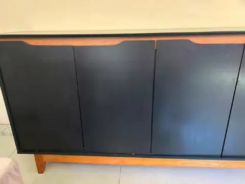 Vendo um aparador