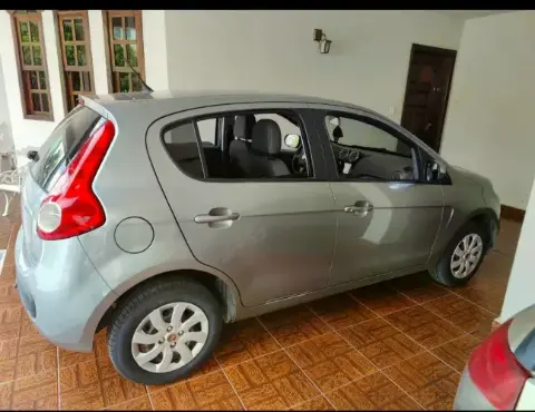Fiat Palio Attractive 1.0 EVO Fire Flex 8V 5P 2014