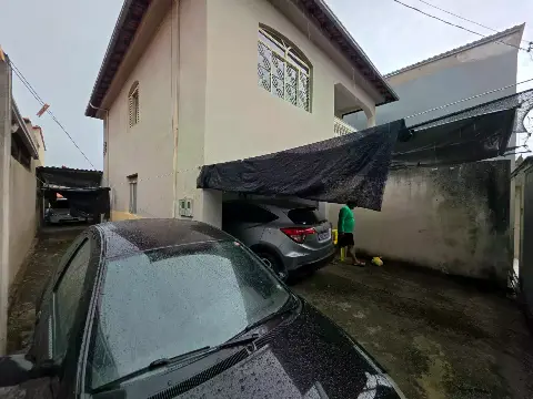 Casa 3 quartos à venda na Santa Mônica