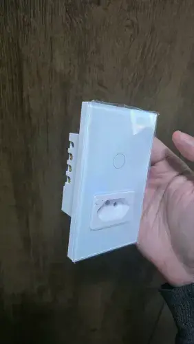 Interruptor Smart Avatto WiFi + Tomada 1 botão (vendo até 2 un., Leia a Descrição)
