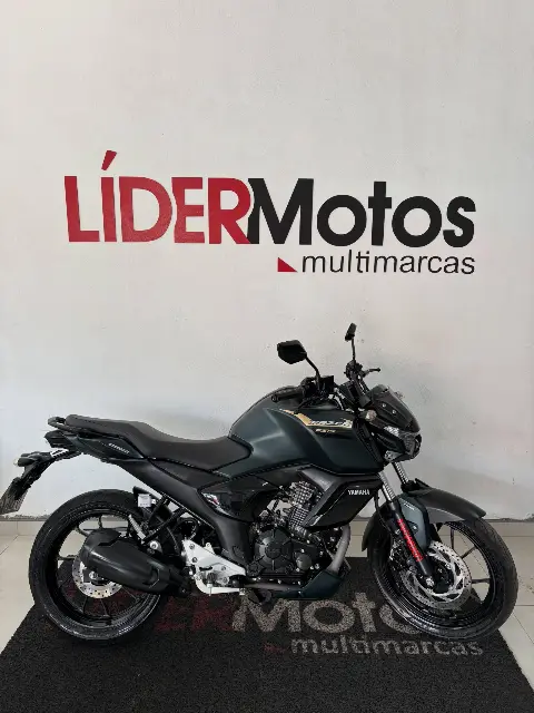 Yamaha Fazer FZ15 2025 — 19 mil km, único dono