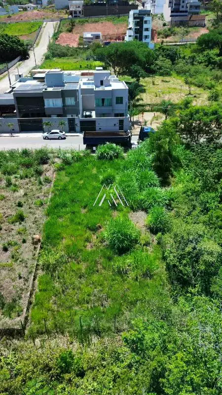 Lote de 400 m2 à venda no Bairro Tropical