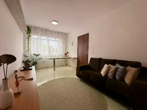 Apartamento com área e espaço gourmet à venda no Residencial Morro do Sol