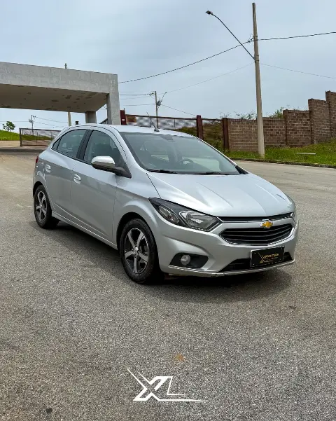 Chevrolet Ônix 1.4 LTZ Flex Automático 2016/2017