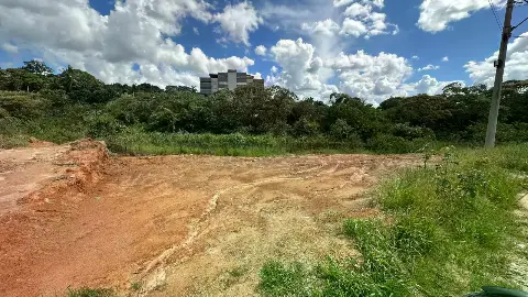 LOTE à venda, Tropical
