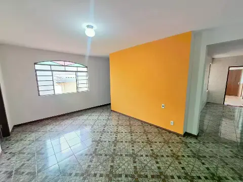 Apartamento com área para alugar no Lourdes — 5 quartos, 2 vagas