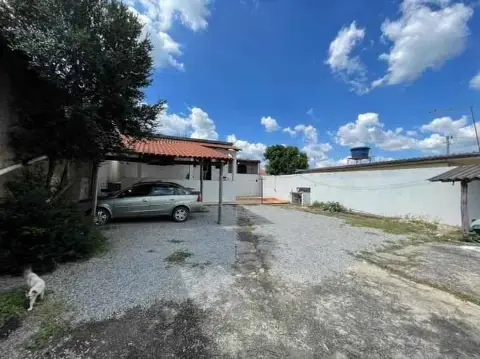 Casa 3 quartos com suíte à venda no Parque Jardim