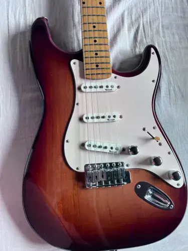 Guitarra Stratocaster Walczak