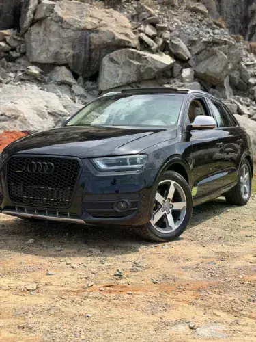 Audi Q3 2.0 TFSI Quat. 211/220cv S-tronic 5P 2014