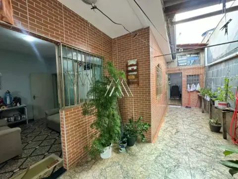 Imóvel para Venda - Parque Jardim - Itaúna MG — Parque Jardim Santanense