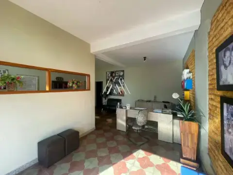 Vendo loja comercial em Itaúna com excelente localização — Padre Eustáquio
