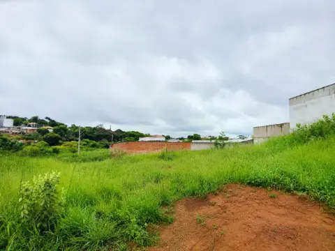 Lote para Venda - Tropical- Itaúna MG