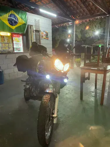 Vendo ou troco tenere 250