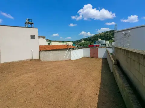 Lote 237 m2 à venda na Nogueira Machado em Itaúna