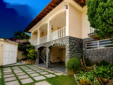 Casa 3 quartos à venda em Itaúna — Morro do Sol