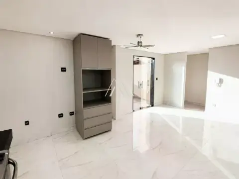 Cobertura 2 quartos à venda no Belvedere em Itaúna — Graças
