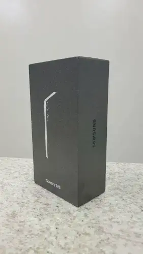 S25 256GB / 12GB Ram