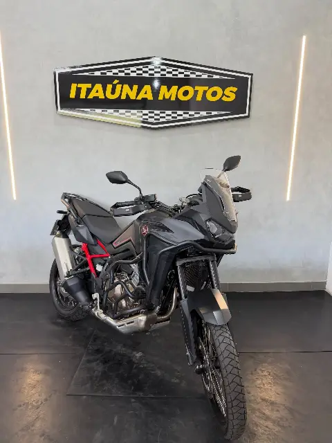Honda África Twin 2023 — 26 mil km