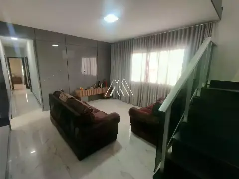 Cobertura exclusiva no Belvedere em Itaúna!