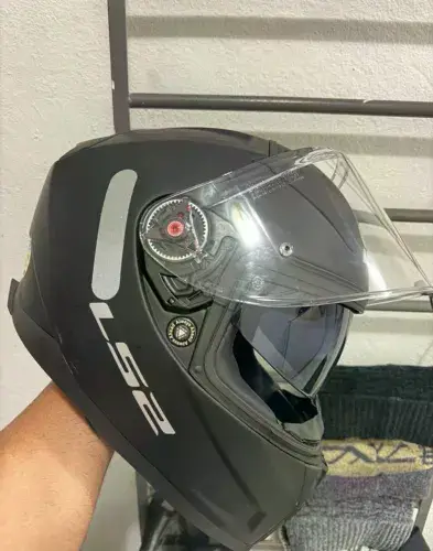 Capacete LS2 e Jaqueta Alpinestars