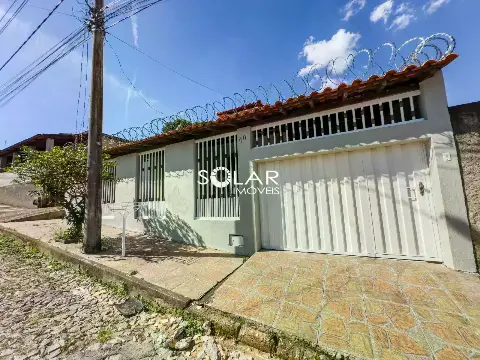 Casa a venda no bairro Itaunense — 3 quartos, 172 m2