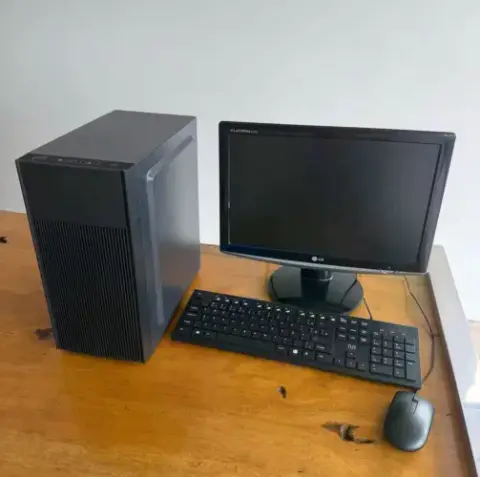 Computador de escritório